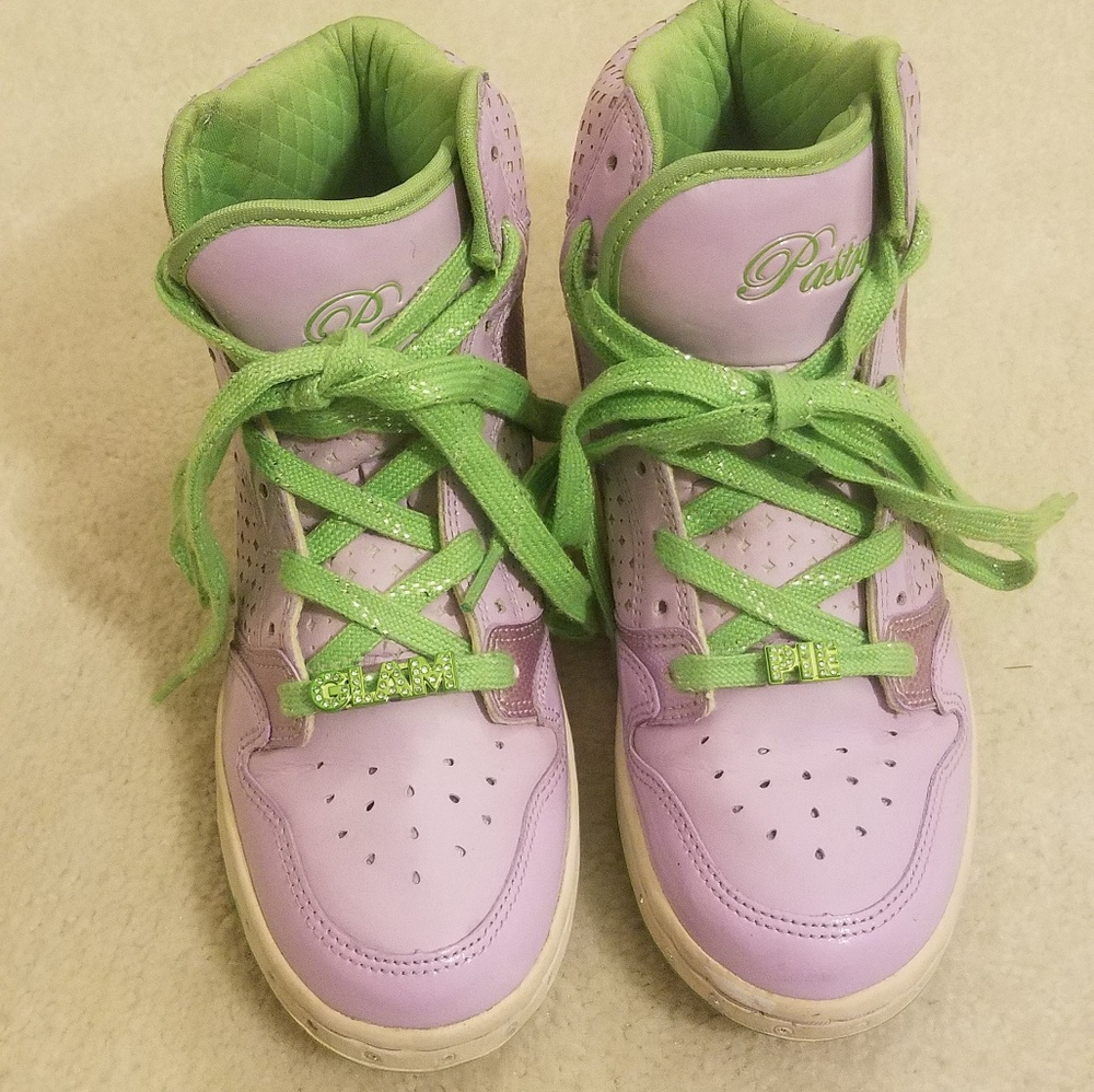 Pastry sneakers